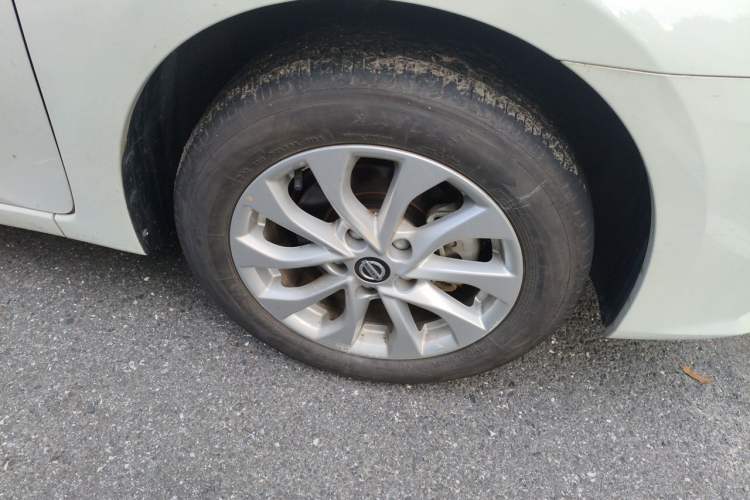 Used Nissan Sylphy 2024 Restyled Version 2 Classic 1.6XE CVT Comfort Edition Right Front Wheel Hub