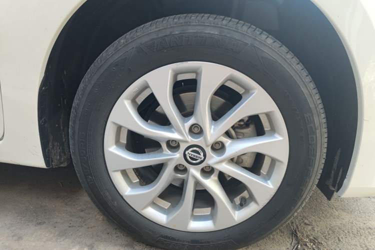 Used Nissan Sylphy 2024 Classic 1.6XE CVT Comfort Edition Right Front Wheel Hub