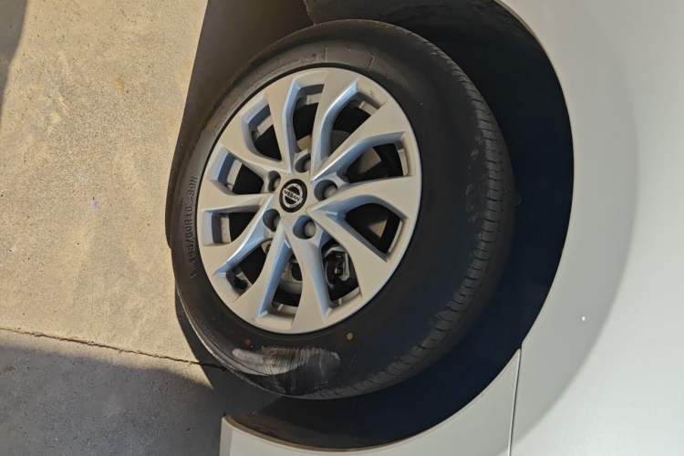Used Nissan Sylphy 2024 Facelifted Three Classic 1.6XE CVT Comfort Edition Right Front Wheel Hub