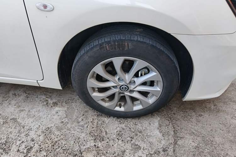 Used Nissan Sylphy 2024 Revised Version Classic 1.6XE CVT Comfort Edition Right Front Wheel Hub