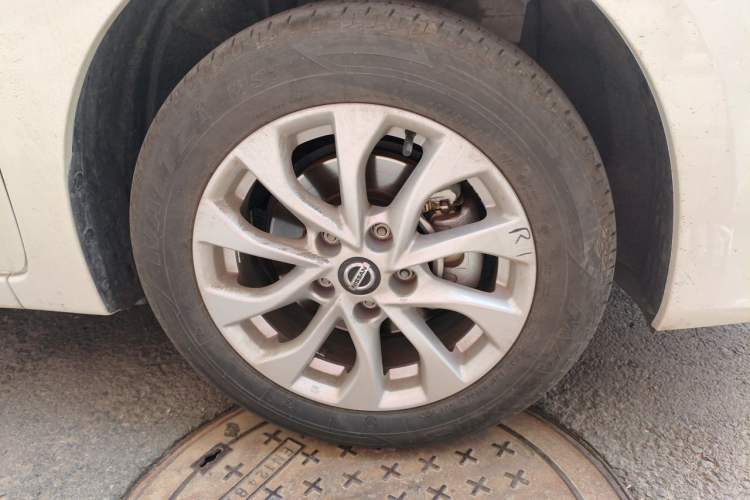 Used Nissan Sylphy 2024 Classic 1.6XL CVT Luxury Edition Right Front Wheel Hub