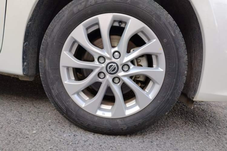 Used Nissan Sylphy 2024 Classic 1.6XE CVT Comfort Edition Right Front Wheel Hub