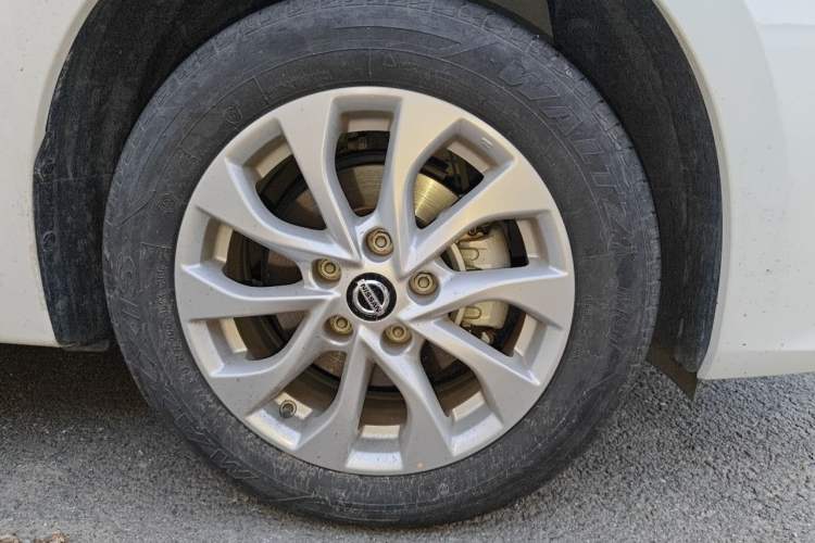 Used Nissan Sylphy 2024 Classic 1.6XE CVT Comfort Edition Right Front Wheel Hub
