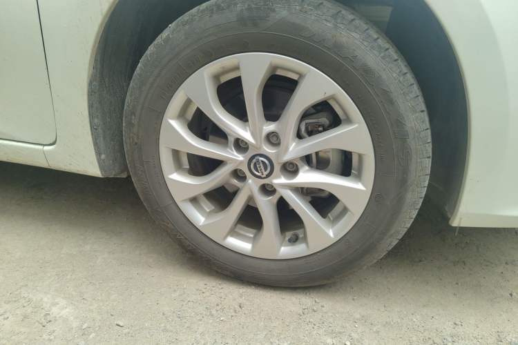 Used Nissan Sylphy 2024 Restyled Version 2 Classic 1.6XE CVT Comfort Edition Right Front Wheel Hub