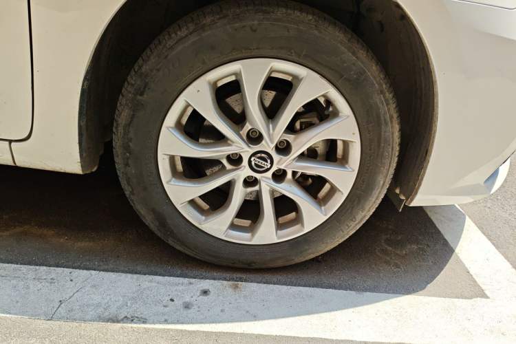 Used Nissan Sylphy 2024 Classic 1.6XE CVT Comfort Edition Right Front Wheel Hub