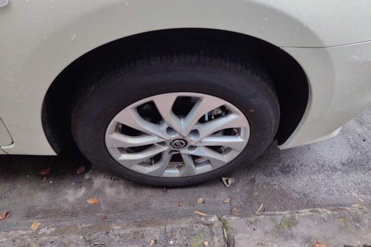 Used Nissan Sylphy 2024 Classic 1.6XE CVT Comfort Edition Right Front Wheel Hub
