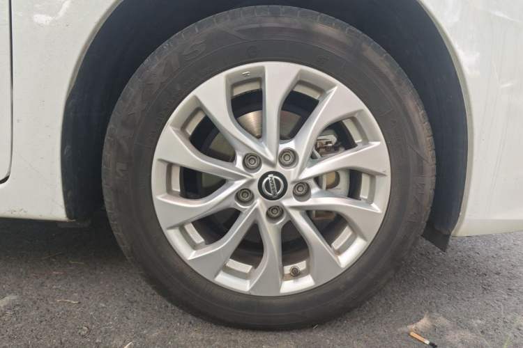 Used Nissan Sylphy 2024 Classic 1.6XE CVT Comfort Edition Right Front Wheel Hub
