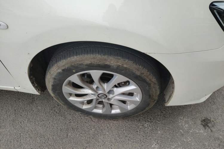 Used Nissan Sylphy 2024 Restyled Version 2 Classic 1.6XE CVT Comfort Edition Right Front Wheel Hub