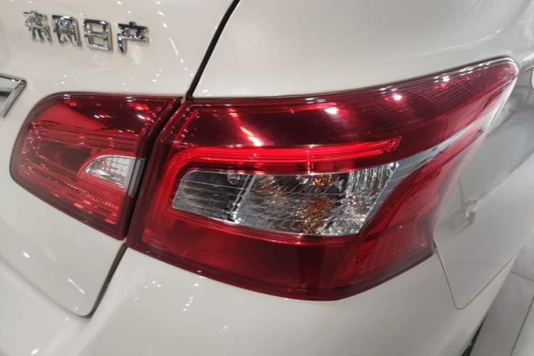 Used Nissan Sylphy 2024 Restyled Version 2 Classic 1.6XE CVT Comfort Edition Right Rear Taillight