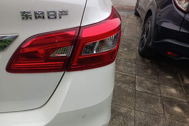 Used Nissan Sylphy 2024 Classic 1.6XL CVT Luxury Edition Right Rear Taillight