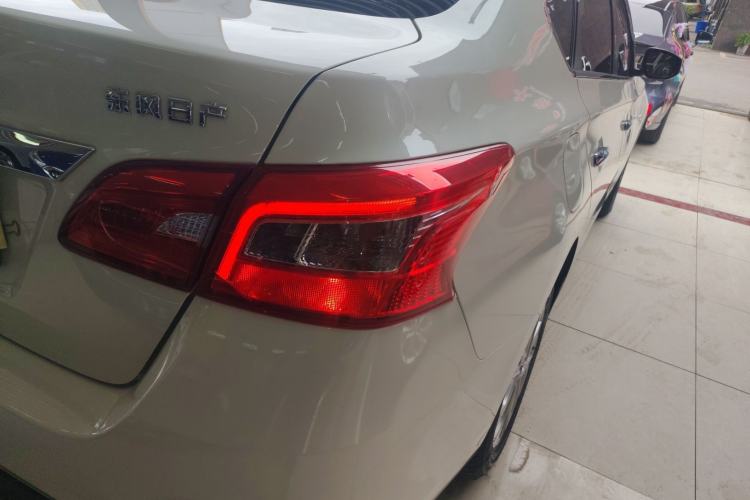 Used Nissan Sylphy 2024 Revised Version Classic 1.6XE CVT Comfort Edition Right Rear Taillight