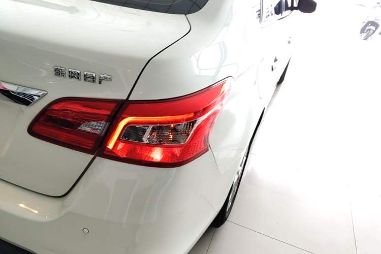 Used Nissan Sylphy 2024 Classic 1.6XE CVT Comfort Edition Right Rear Taillight