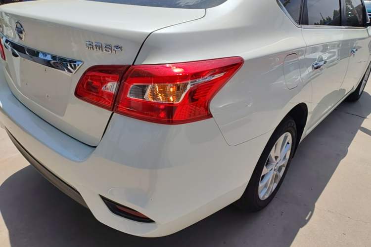 Used Nissan Sylphy 2024 Revised Version Classic 1.6XE CVT Comfort Edition Right Rear Taillight