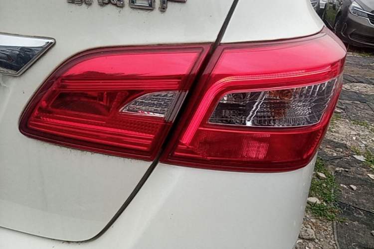 Used Nissan Sylphy 2024 Classic 1.6XE CVT Comfort Edition Right Rear Taillight