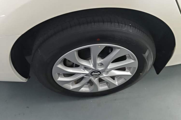 Used Nissan Sylphy 2024 Classic 1.6XE CVT Comfort Edition Right Rear Wheel Hub