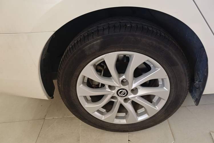 Used Nissan Sylphy 2024 Classic 1.6XL CVT Luxury Edition Right Rear Wheel Hub
