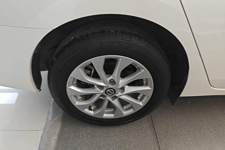 Used Nissan Sylphy 2024 Classic 1.6XE CVT Comfort Edition Right Rear Wheel Hub