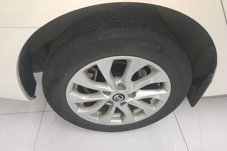 Used Nissan Sylphy 2024 Revised Version Classic 1.6XE CVT Comfort Edition Right Rear Wheel Hub