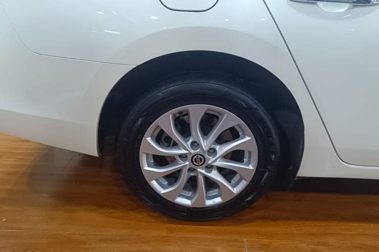 Used Nissan Sylphy 2024 Classic 1.6XE CVT Comfort Edition Right Rear Wheel Hub