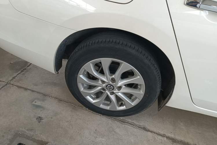 Used Nissan Sylphy 2024 Revised Version Classic 1.6XE CVT Comfort Edition Right Rear Wheel Hub