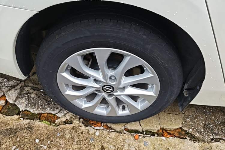 Used Nissan Sylphy 2024 Classic 1.6XE CVT Comfort Edition Right Rear Wheel Hub