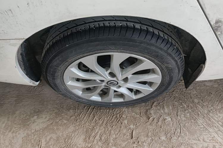 Used Nissan Sylphy 2024 Classic 1.6XE CVT Comfort Edition Right Rear Wheel Hub