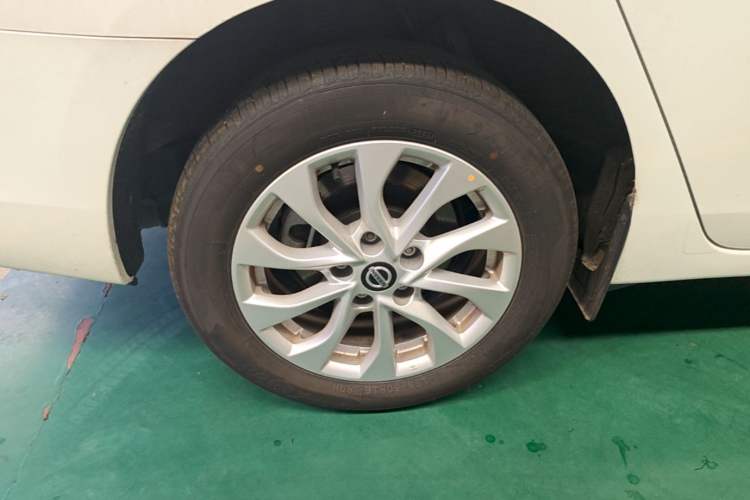 Used Nissan Sylphy 2024 Facelifted Three Classic 1.6XE CVT Comfort Edition Right Rear Wheel Hub