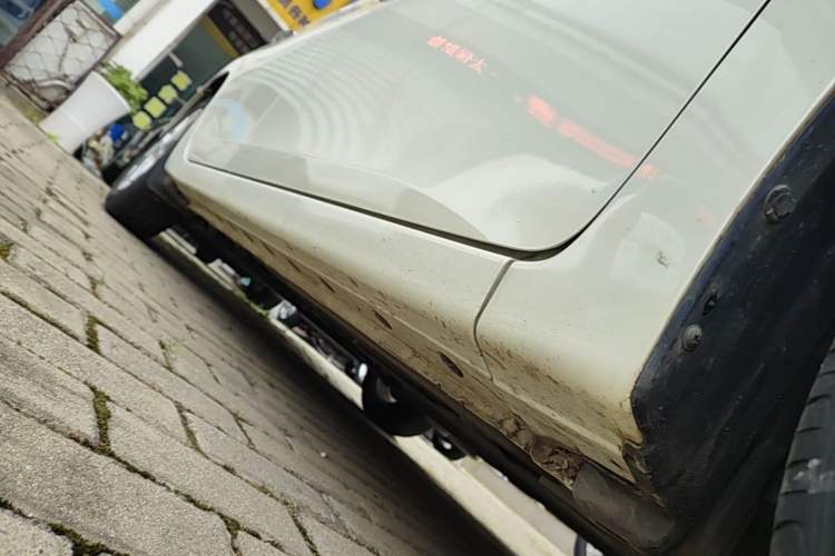 Used Nissan Sylphy 2024 Classic 1.6XE CVT Comfort Edition Right Side Sill