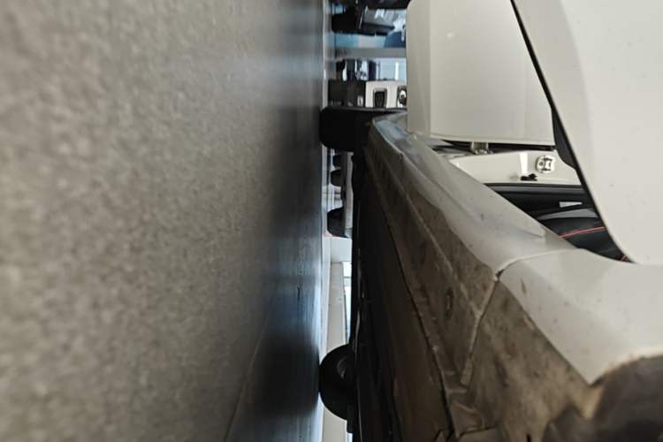 Used Nissan Sylphy 2024 Classic 1.6XE CVT Comfort Edition Right Side Sill