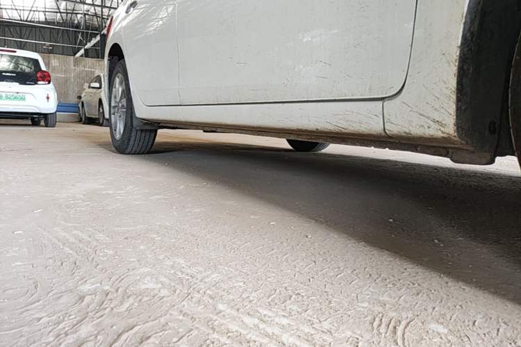 Used Nissan Sylphy 2024 Classic 1.6XE CVT Comfort Edition Right Side Sill