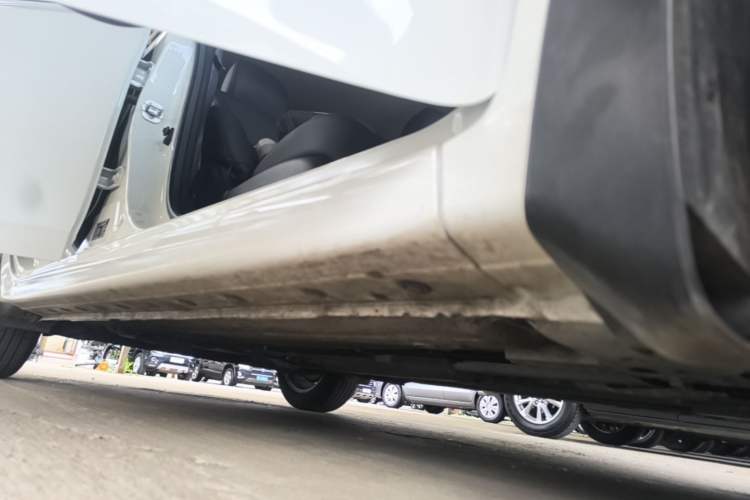 Used Nissan Sylphy 2024 Revised Version Classic 1.6XE CVT Comfort Edition Right Side Sill