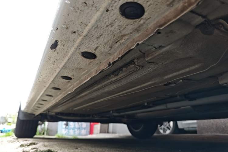 Used Nissan Sylphy 2024 Classic 1.6XE CVT Comfort Edition Right Side Sill