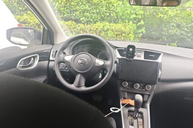 Used Nissan Sylphy 2024 Facelifted Three Classic 1.6XE CVT Comfort Edition Steering Wheel