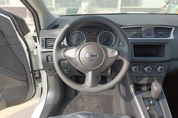 Used Nissan Sylphy 2024 Facelifted Three Classic 1.6XE CVT Comfort Edition Steering Wheel