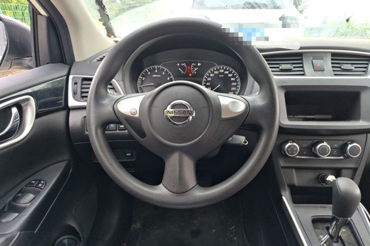 Used Nissan Sylphy 2024 Restyled Version 2 Classic 1.6XE CVT Comfort Edition Steering Wheel