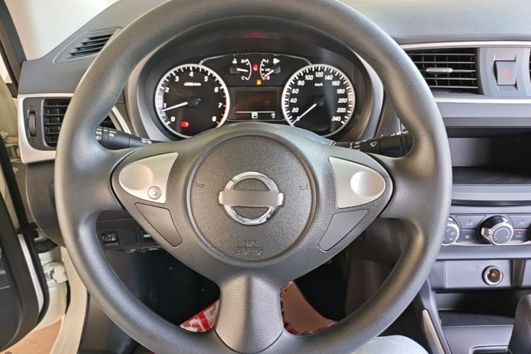 Used Nissan Sylphy 2024 Facelifted Three Classic 1.6XE CVT Comfort Edition Steering Wheel