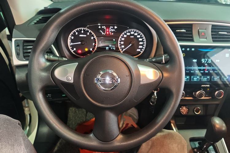 Used Nissan Sylphy 2024 Restyled Version 2 Classic 1.6XE CVT Comfort Edition Steering Wheel