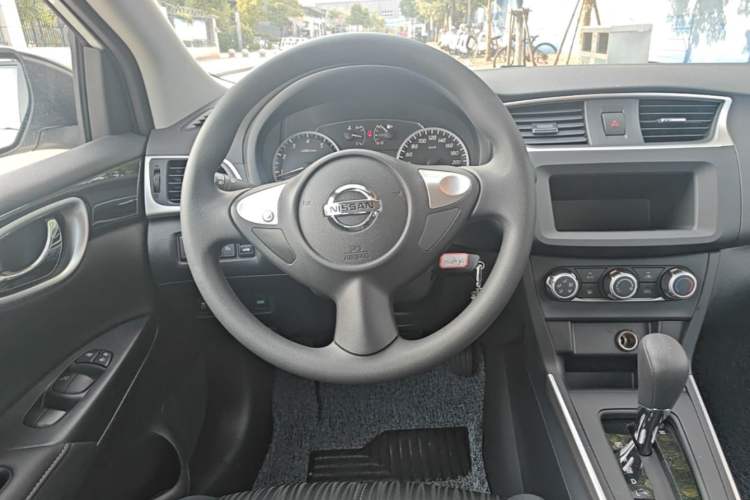 Used Nissan Sylphy 2024 Facelifted Three Classic 1.6XE CVT Comfort Edition Steering Wheel