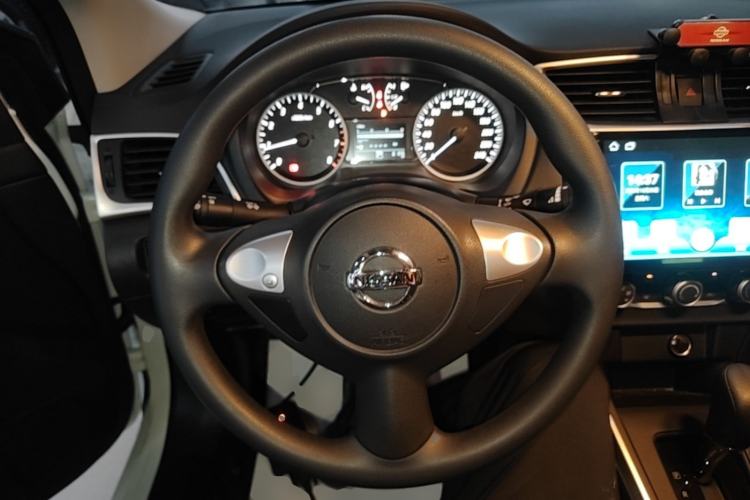 Used Nissan Sylphy 2024 Restyled Version 2 Classic 1.6XE CVT Comfort Edition Steering Wheel