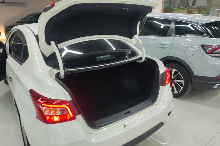 Used Nissan Sylphy 2024 Classic 1.6XE CVT Comfort Edition Trunk
