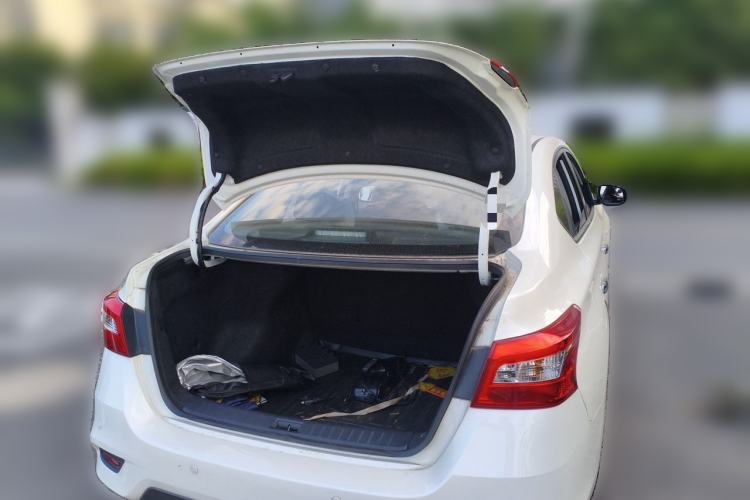 Used Nissan Sylphy 2024 Restyled Version 2 Classic 1.6XE CVT Comfort Edition Trunk