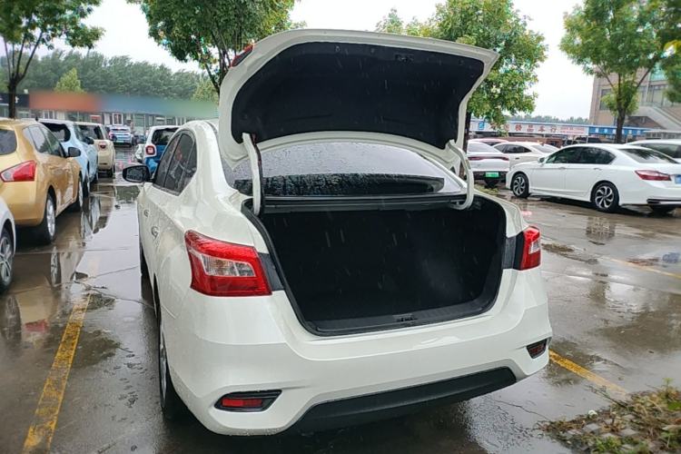 Used Nissan Sylphy 2024 Restyled Version 2 Classic 1.6XE CVT Comfort Edition Trunk