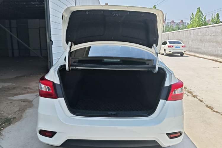 Used Nissan Sylphy 2024 Classic 1.6XE CVT Comfort Edition Trunk