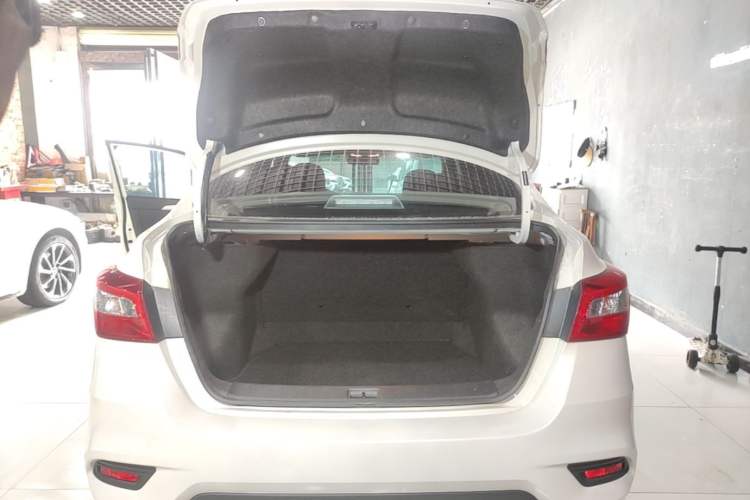 Used Nissan Sylphy 2024 Restyled Version 2 Classic 1.6XE CVT Comfort Edition Trunk