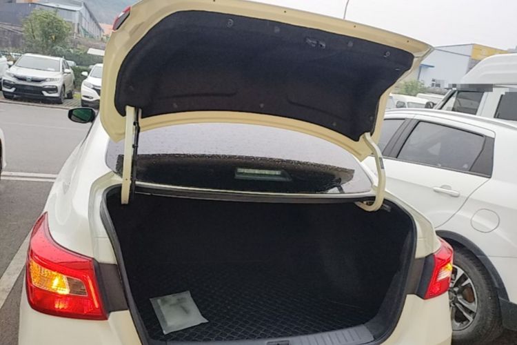 Used Nissan Sylphy 2024 Classic 1.6XE CVT Comfort Edition Trunk