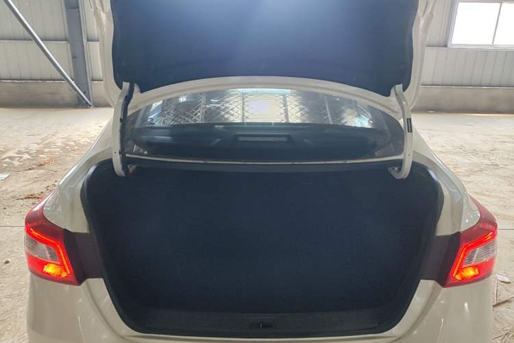 Used Nissan Sylphy 2024 Classic 1.6XE CVT Comfort Edition Trunk