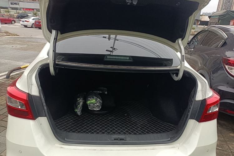 Used Nissan Sylphy 2024 Classic 1.6XL CVT Luxury Edition Trunk