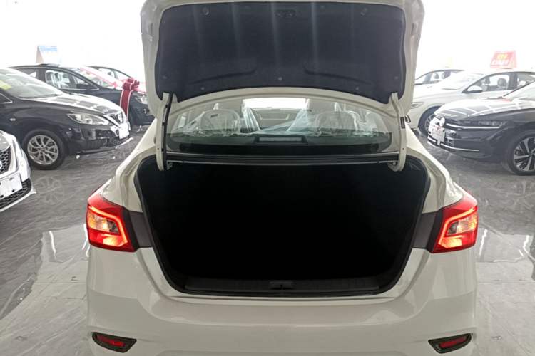 Used Nissan Sylphy 2024 Facelifted Three Classic 1.6XE CVT Comfort Edition Trunk