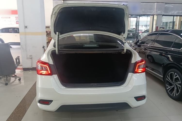 Used Nissan Sylphy 2024 Classic 1.6XE CVT Comfort Edition Trunk