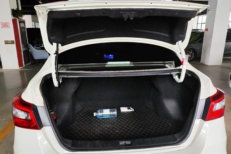 Used Nissan Sylphy 2024 Classic 1.6XE CVT Comfort Edition Trunk